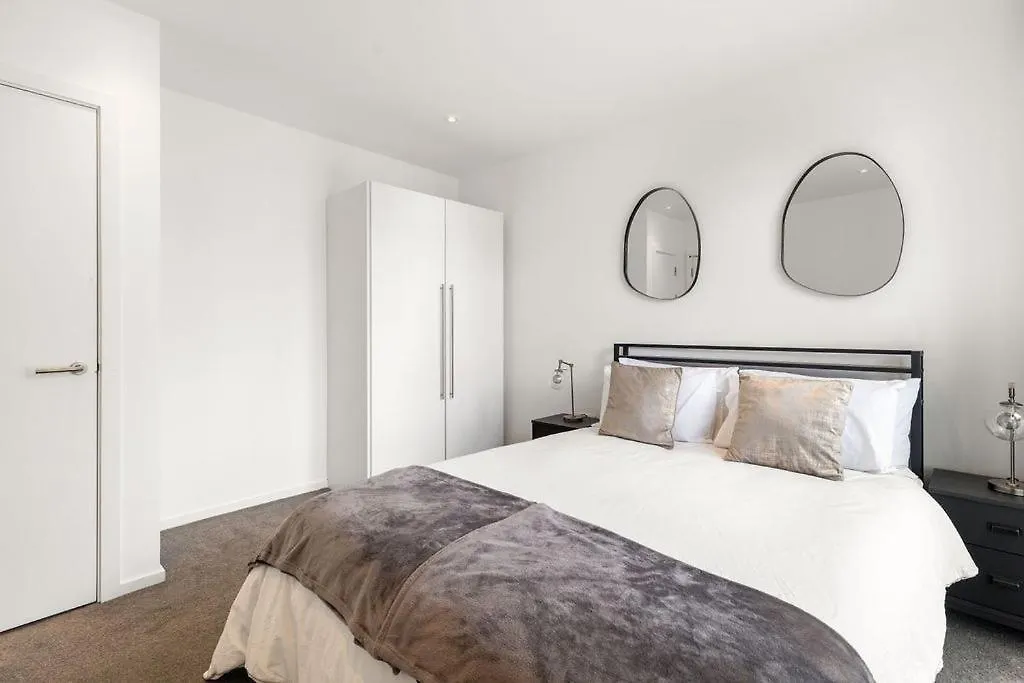 Luxury 2 Bed Apt In Olympic Village-1