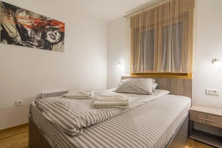 Apartman 403, Villa Sarm-1