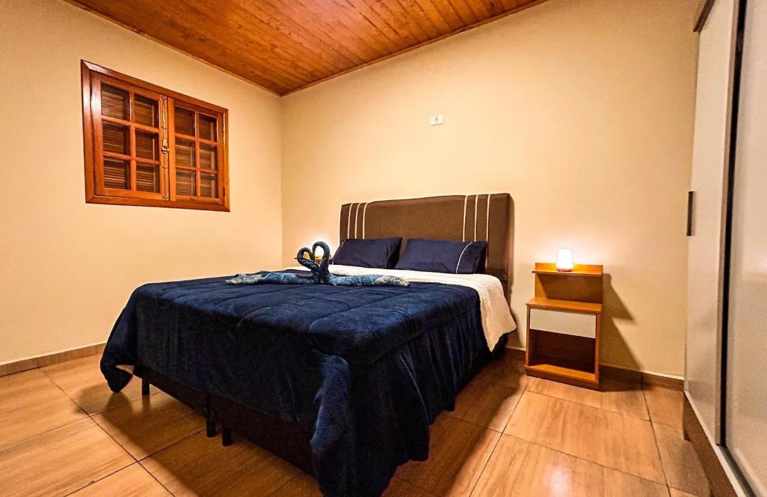 Hospedaria Montenegro-1