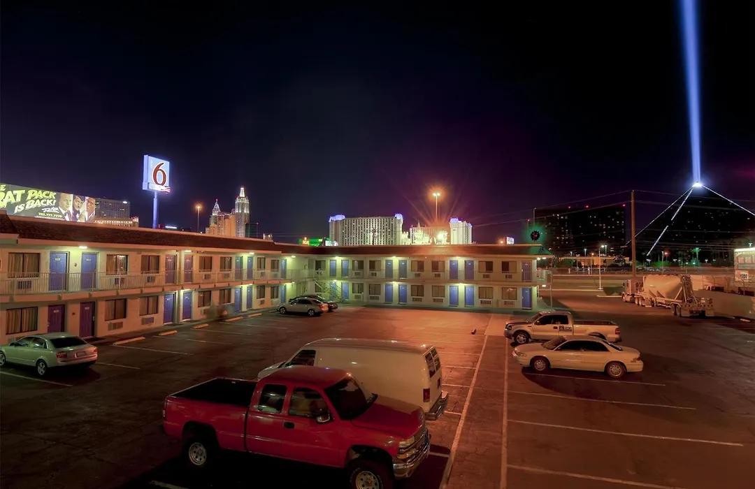 Motel 6-Las Vegas, NV - I-15 Stadium-1