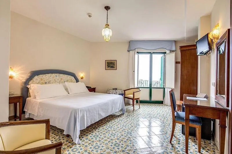 Hotel La Badia-1