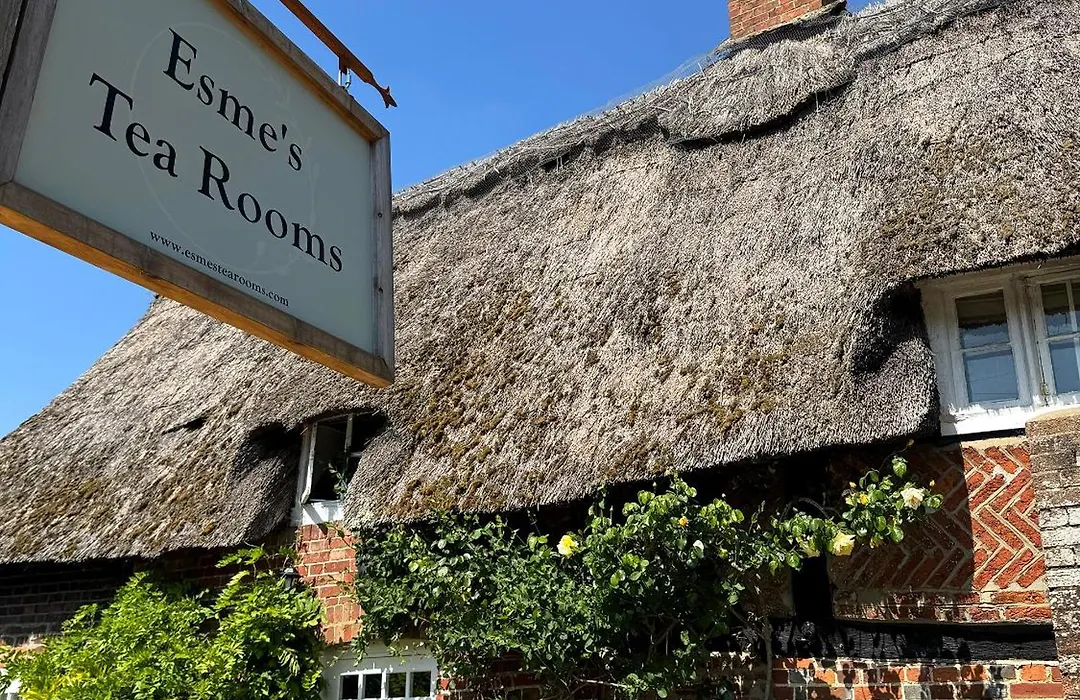 Thatched Cottage Hotel-1