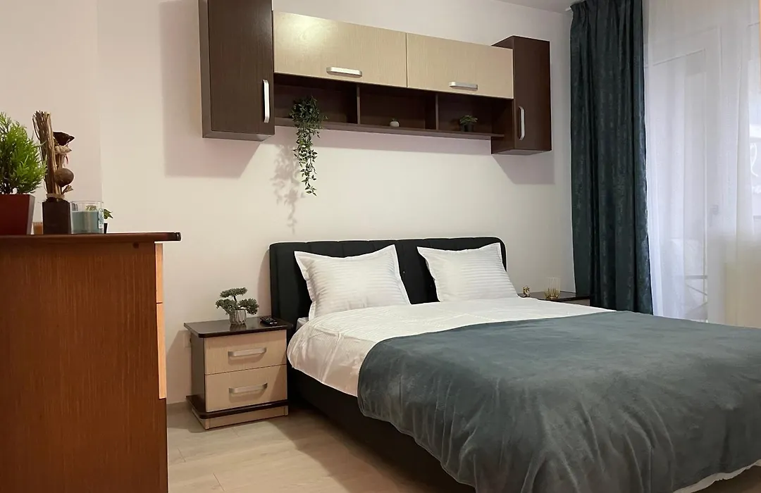 Elite Suite-1