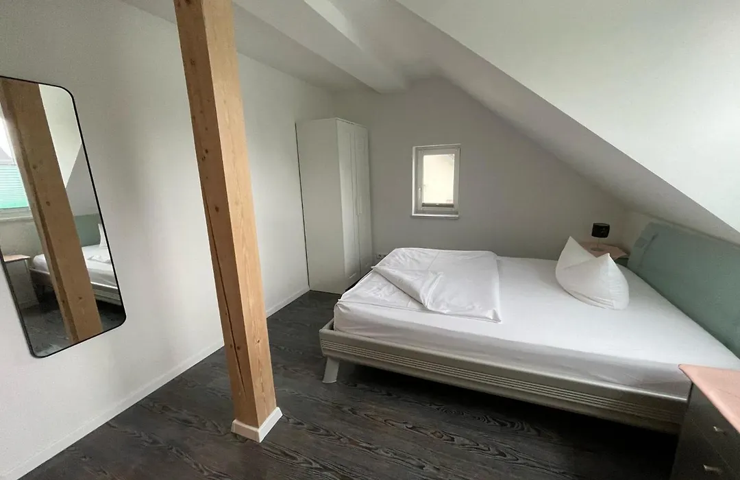 Avenue Apartment - Klarastraße-1