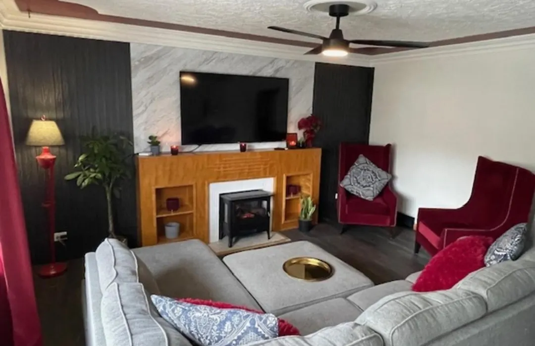 Merlot House-1