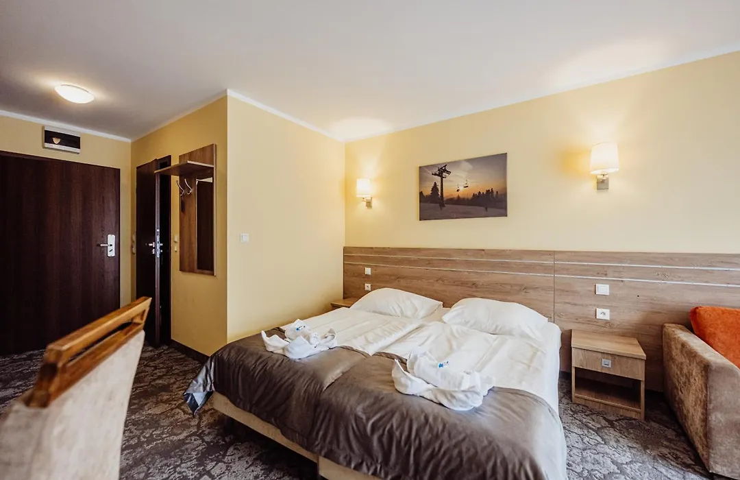 Hotel Na Skarpie-1