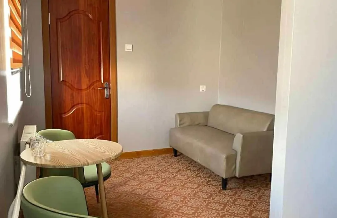 247 Hotel-1