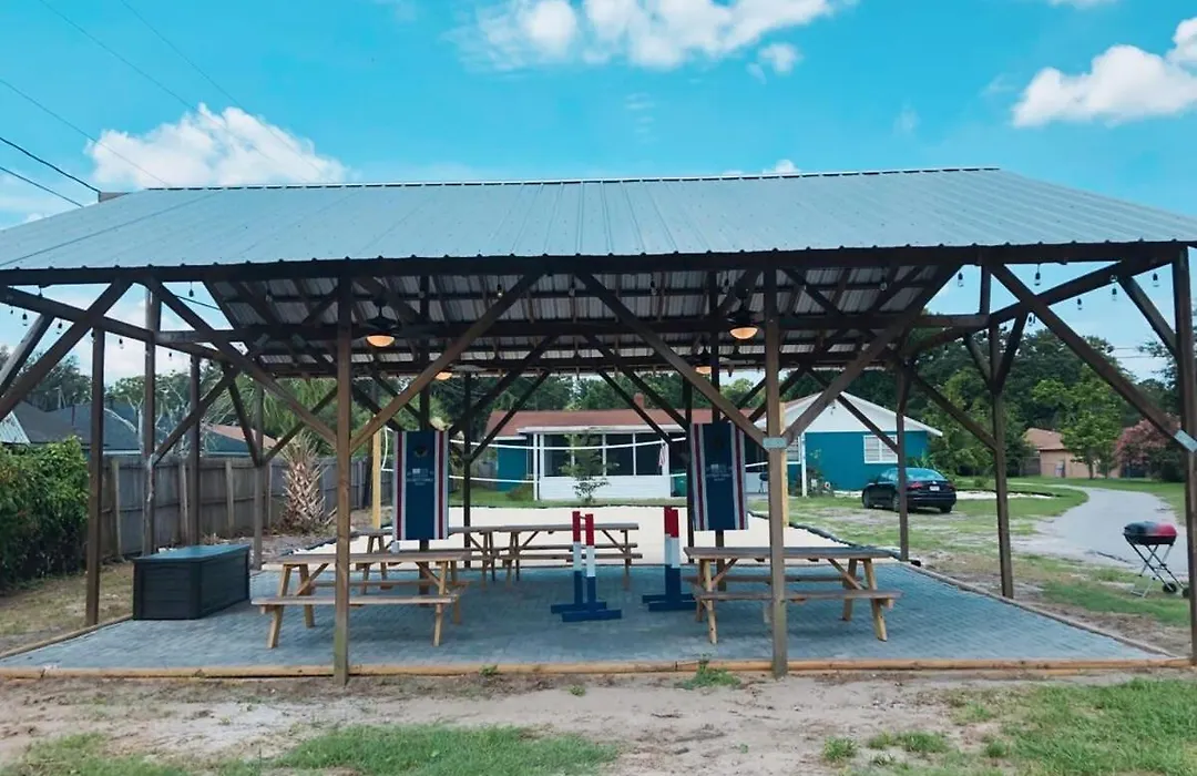 Dock&Volleyball! Near Downtown - Orange Oasis 2-1