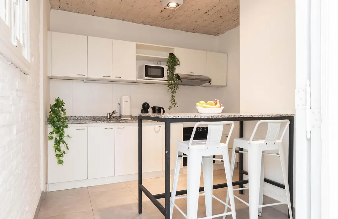 Mot Ravignani 1668 - 3 Bd Pool & Bbq-1