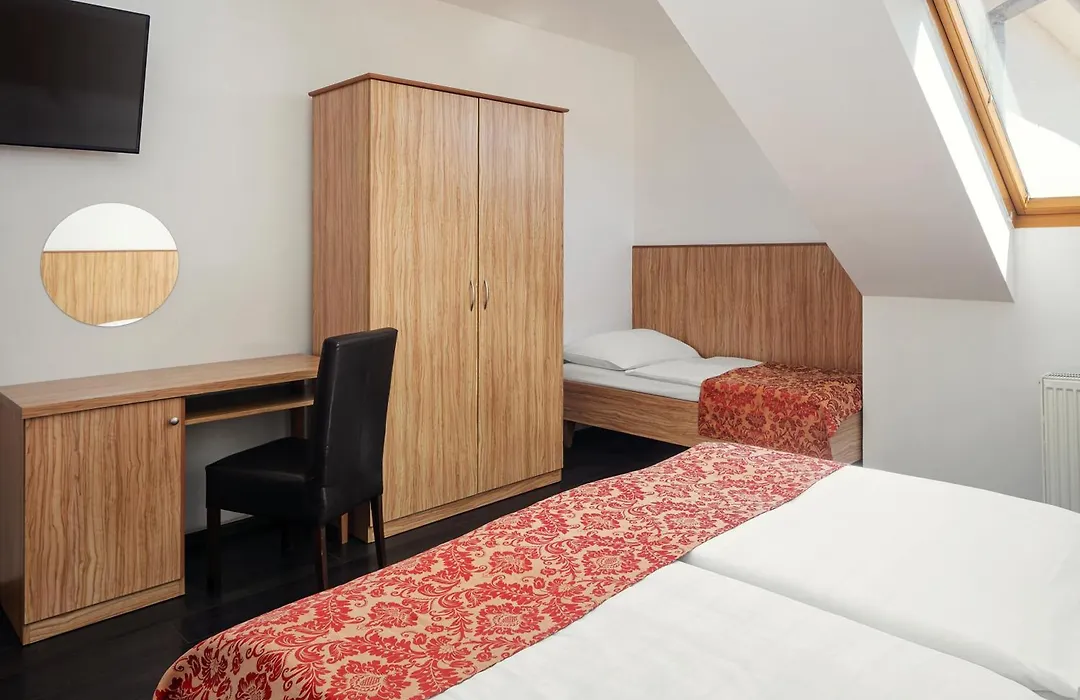 Hotel Superior Prague-1