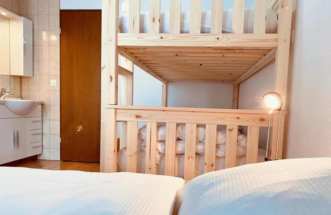 Hotel Capricorn-1