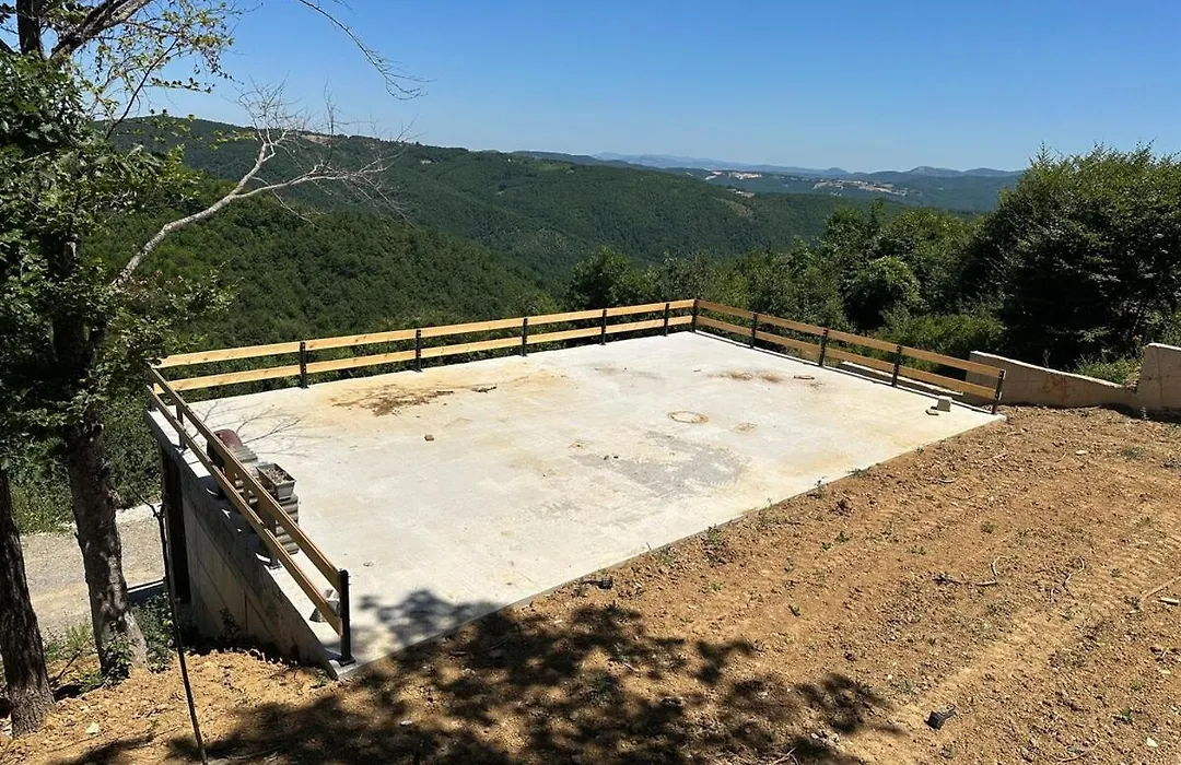 Charming Villa In Butovc 1060M-1