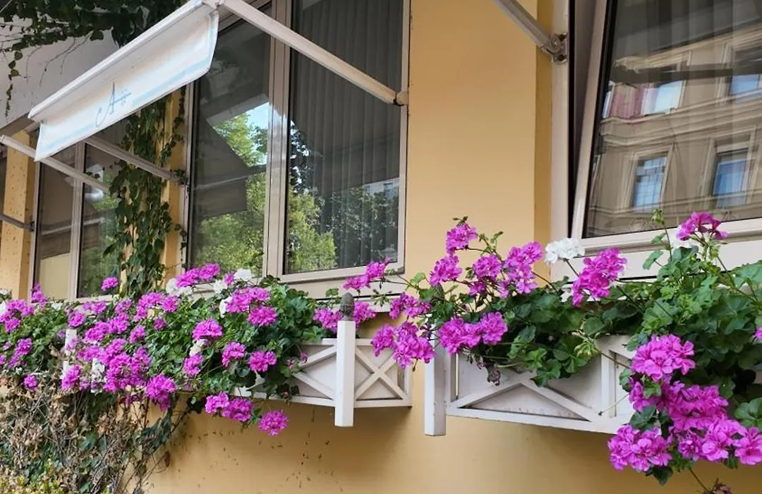 Hotel Aurbacher Hof GmbH-1