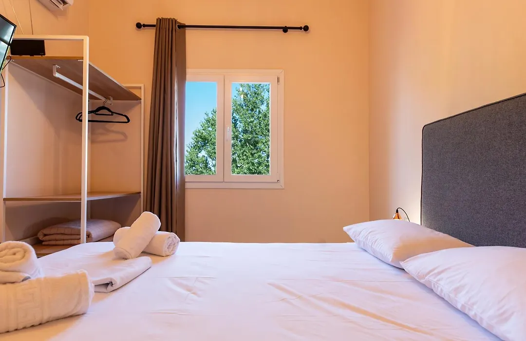 Stone Palace Hotel Near Athen'S Airport Free Shuttle From And To Athen'S Airport-1