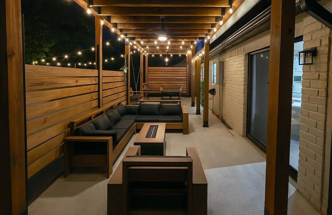 Modern Retreat For Families With Games & Outdoor Fun-1