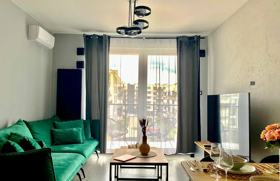 Modern & Cozy Apartment In Warsaw In Perfect Location-1