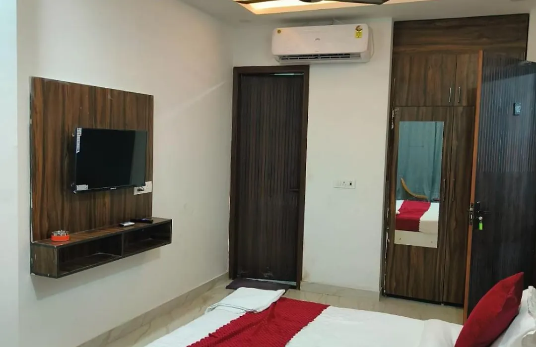 Hotel Noida Royal Residency-1