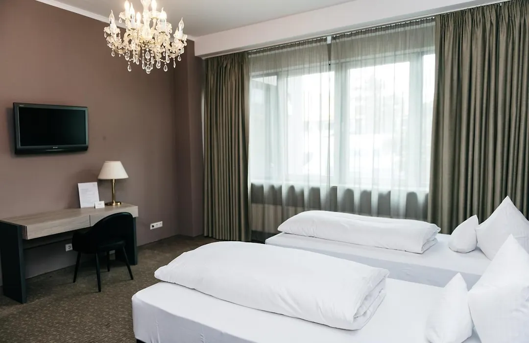 ROSS Hotel nähe Messe Stuttgart-1