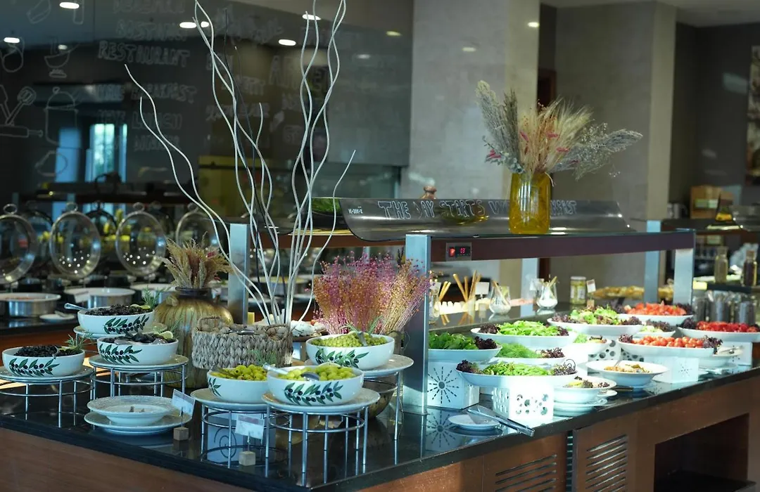 Dedeman Bostanci Istanbul Hotel & Convention Center-1