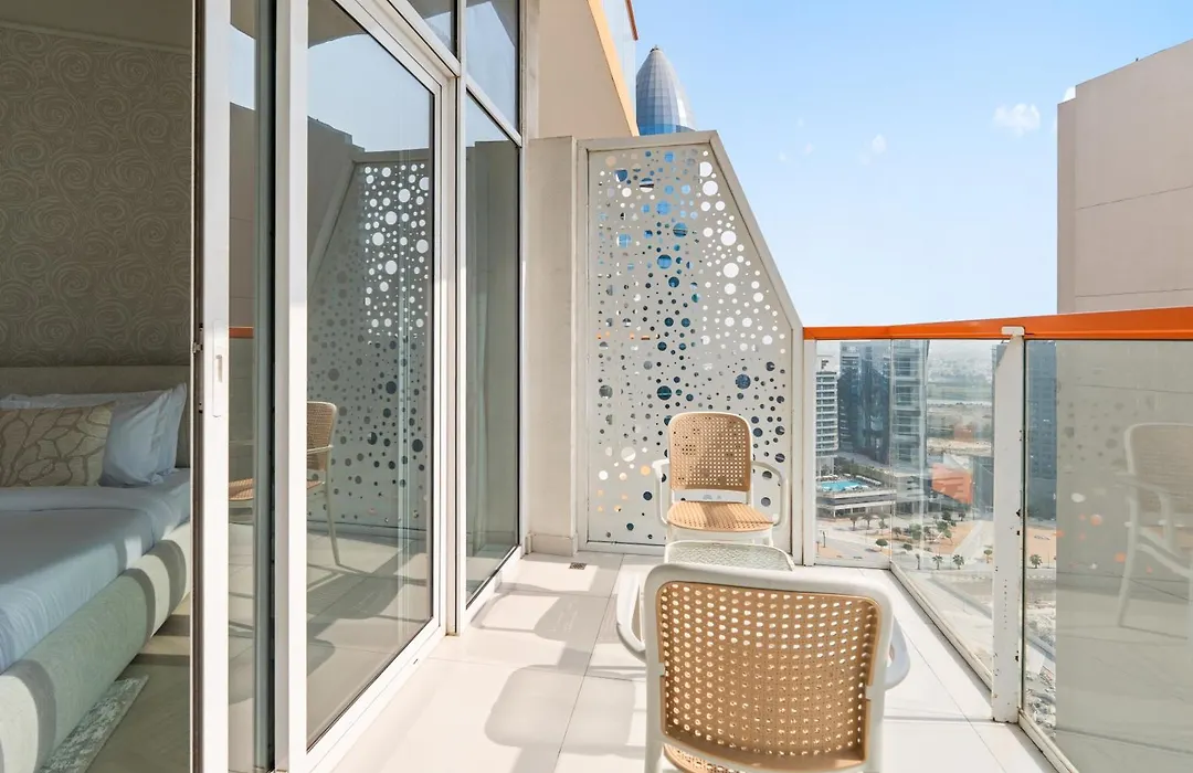 Cozy Retreat 1Bedroom On The Business Bay Canal By Suiteable Interiors-1
