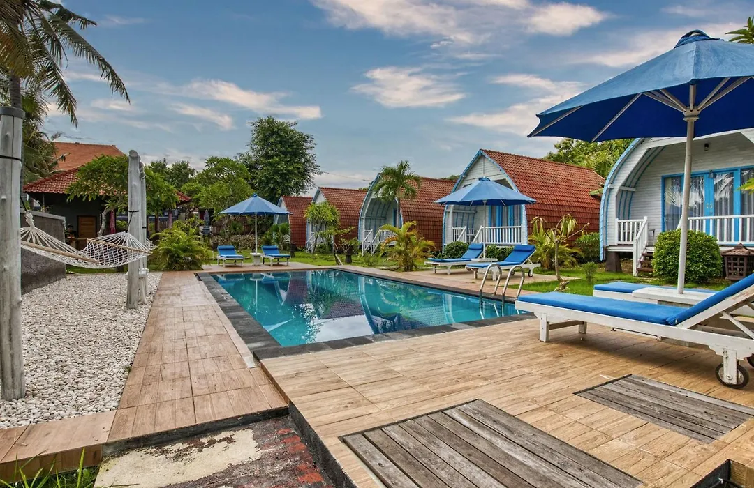 Megaland Bungalow-1