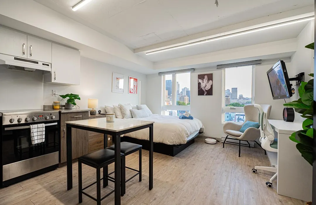 Top Location - Cozy & Bright Mtl Studio Near Metro-1