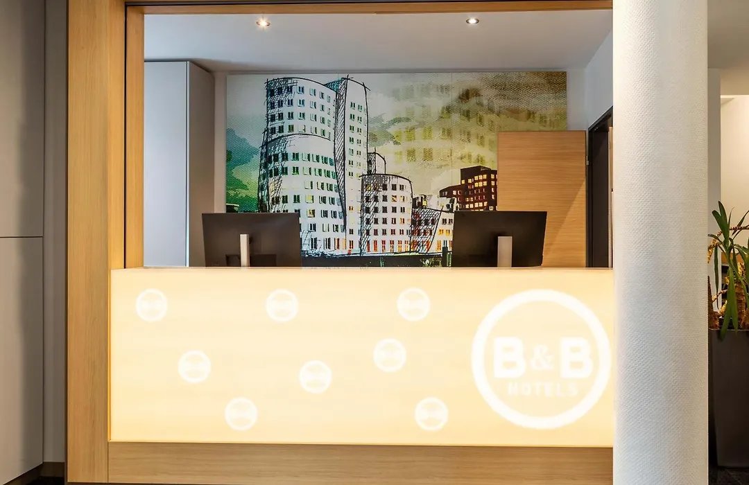 B&B Hotel Düsseldorf City-Süd-1
