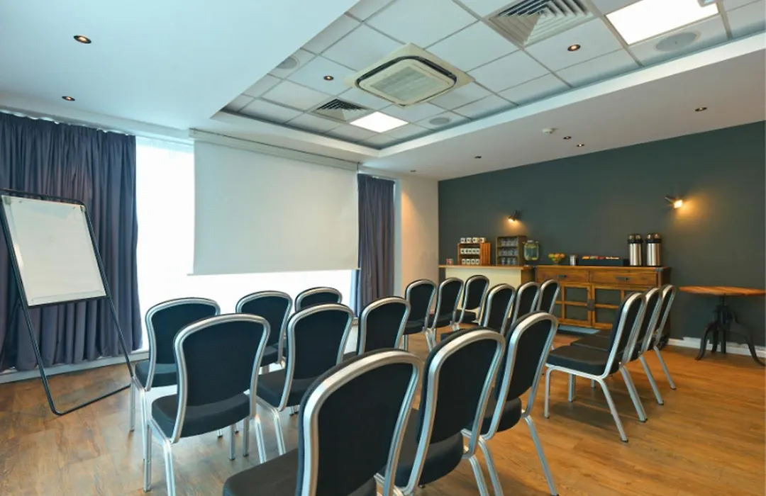 B&B Hotel Warrington-1