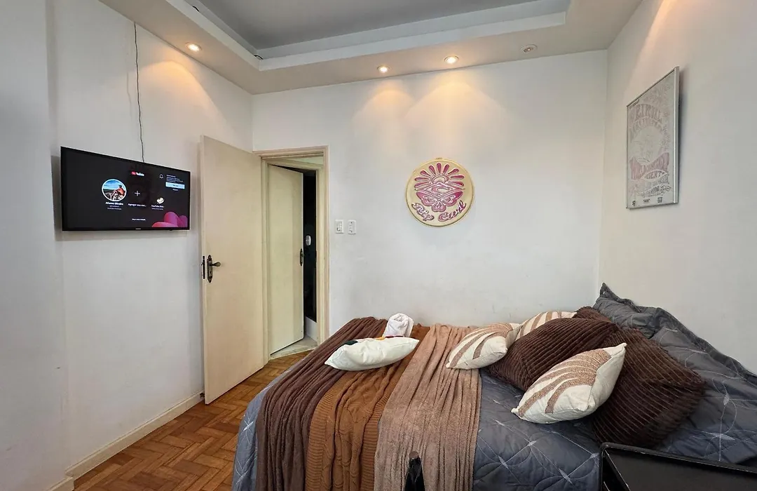 2 Quartos A 300 Metros Da Praia Posto 4 - Lm129-105-1
