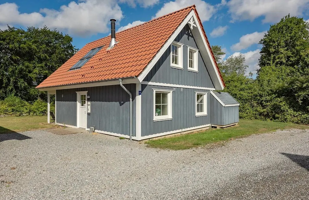 Holiday Home Fausta - 150M To The Fjord By Interhome-1