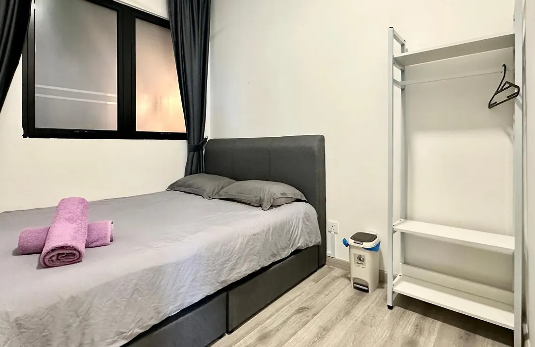 Mid Vally Southkey Jb, 2Br, Wifi, 7 Mins To Ciq , 5-6Pax-1
