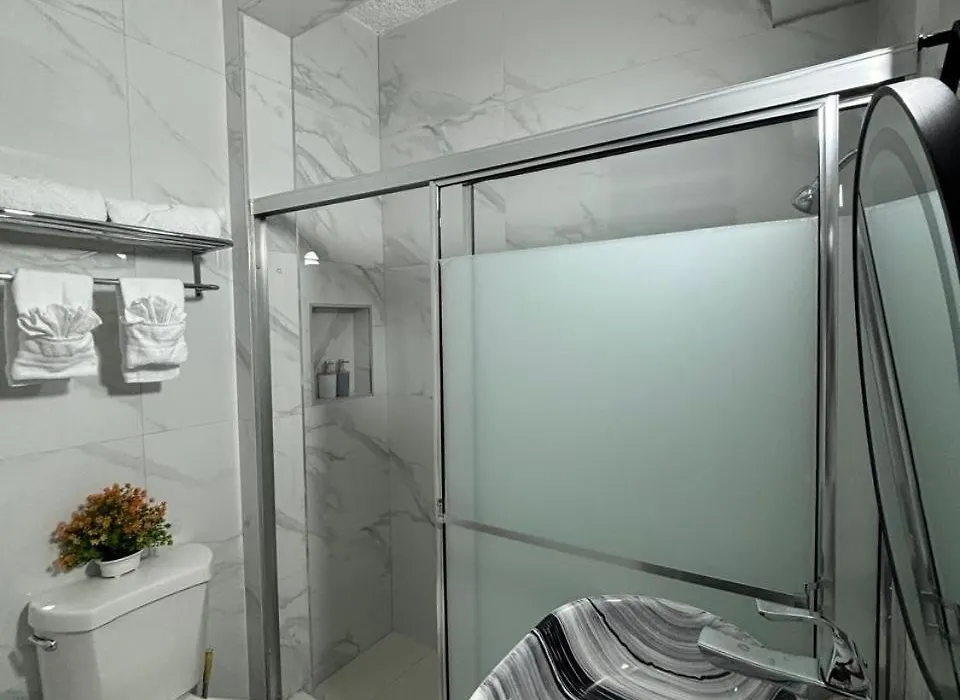 360 Rokview 1Br Sweet Home-1