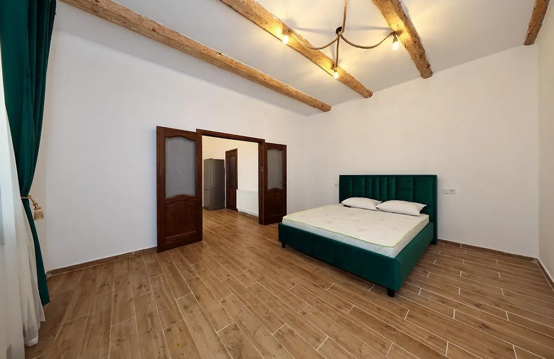 Casa Schei-1