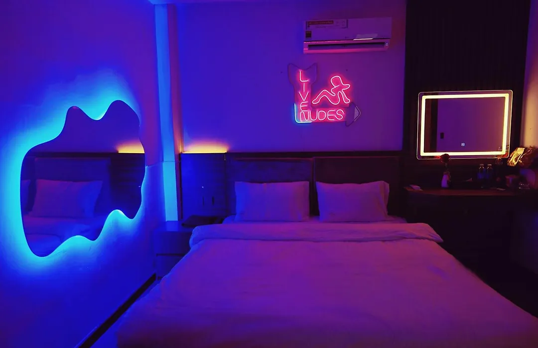 Dao Hoa Love Hotel-1