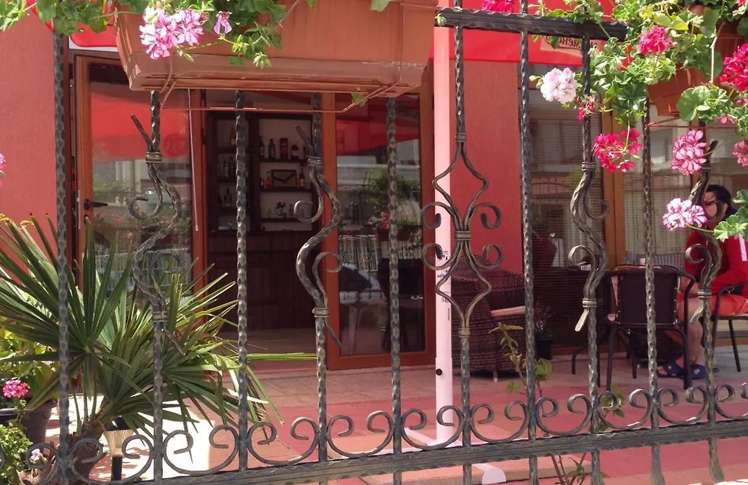 Sveti Vlas Niki House-1