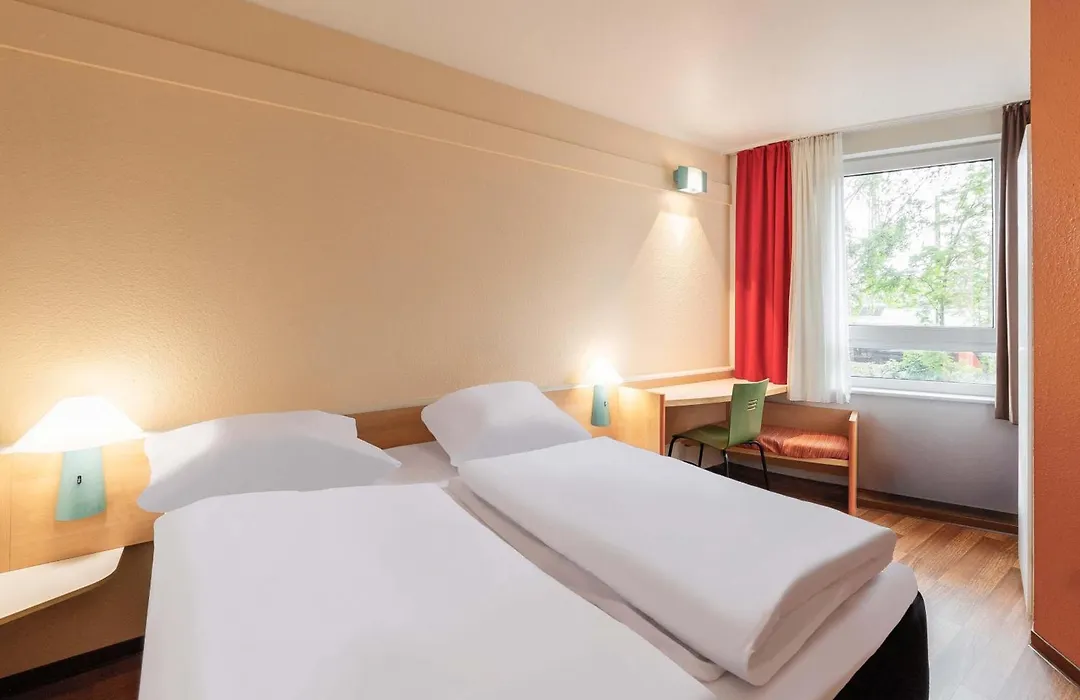 ibis Essen Hauptbahnhof-1