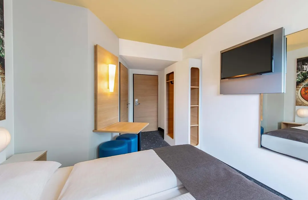 B&B Hotel Augsburg-Süd-1