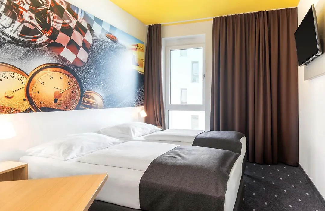 B&B Hotel Stuttgart-Zuffenhausen-1