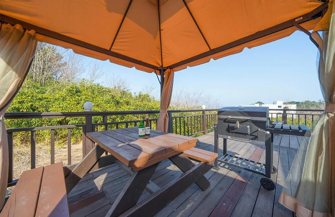 Gangneung Windmill Pension Pet friendly-1
