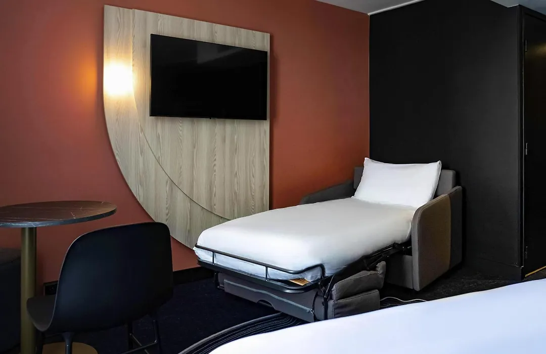 Ibis Styles Paris Porte De Versailles - Mairie D'Issy-1
