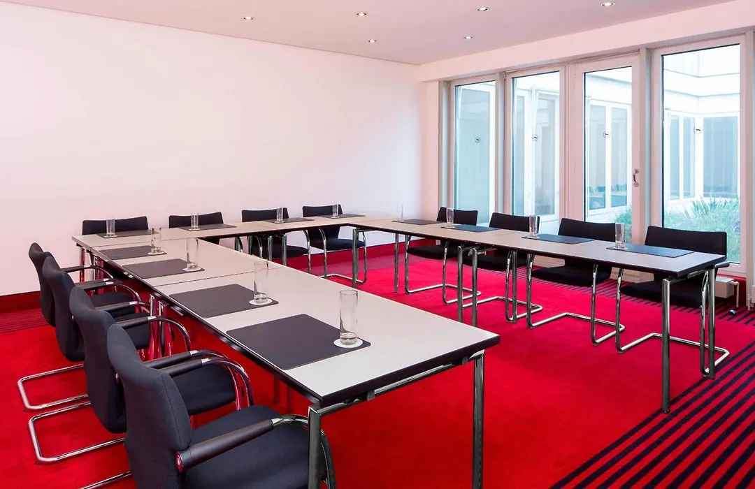Sheraton Duesseldorf Airport Hotel-1