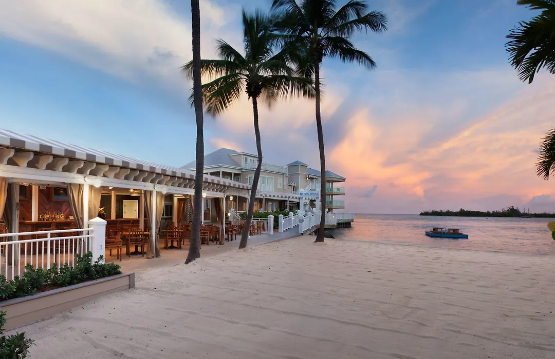 Pier House Resort&Spa-1