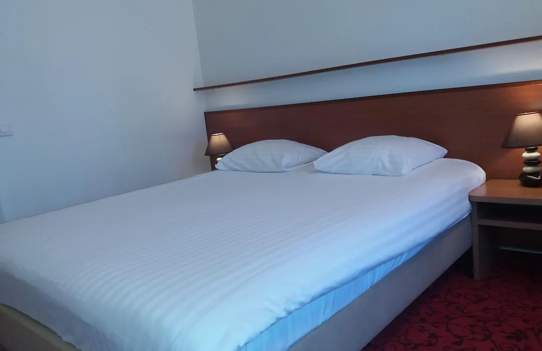 Hotel Astoria-1
