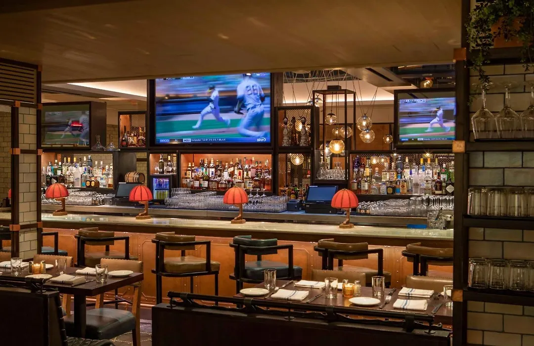 Moxy Nyc Times Square-1