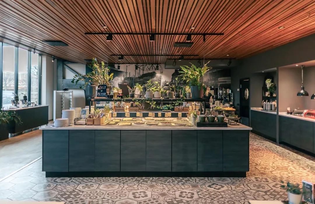 Quality Hotel 11&Eriksbergshallen-1