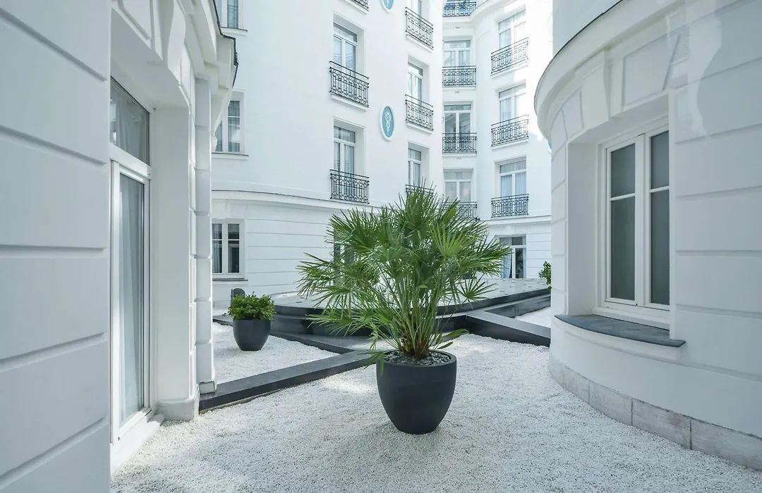 Maison Astor Paris, Curio Collection By Hilton-1