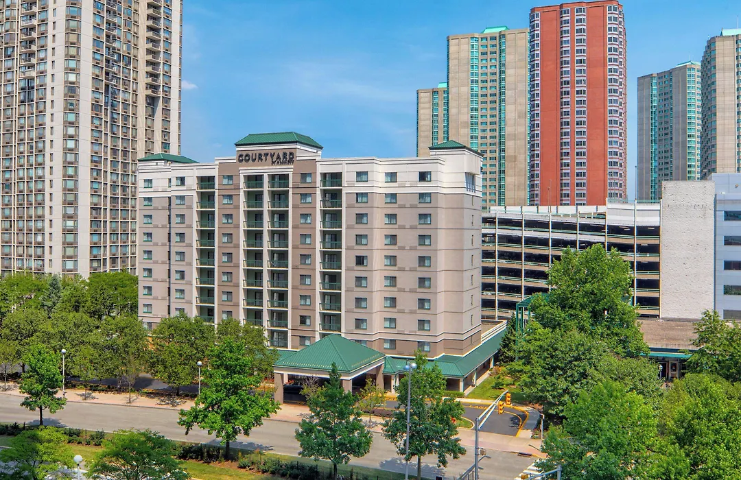 Courtyard By Marriott Jersey City Newport-1