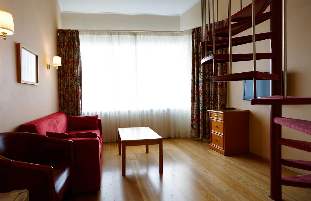 Fosshotel Rauthara-1