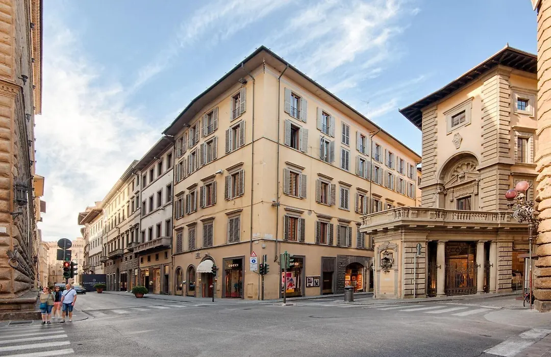Hotel Medici-1