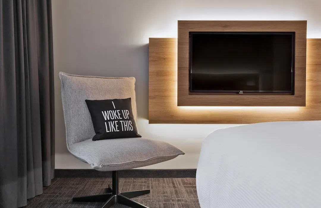 MOXY Berlin Humboldthain Park-1